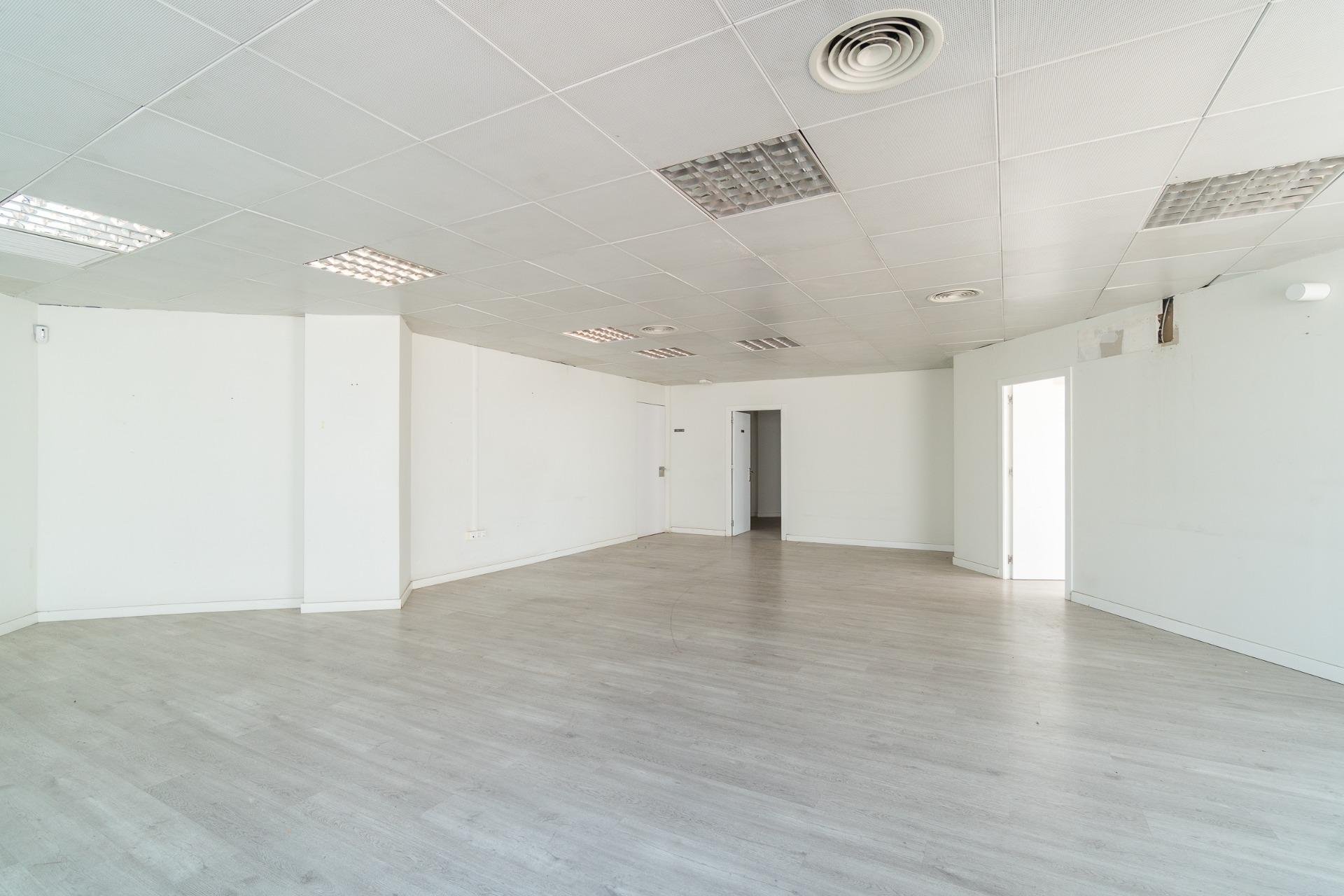 Alquiler a largo plazo - Comercial - Orihuela Costa - Playa Flamenca