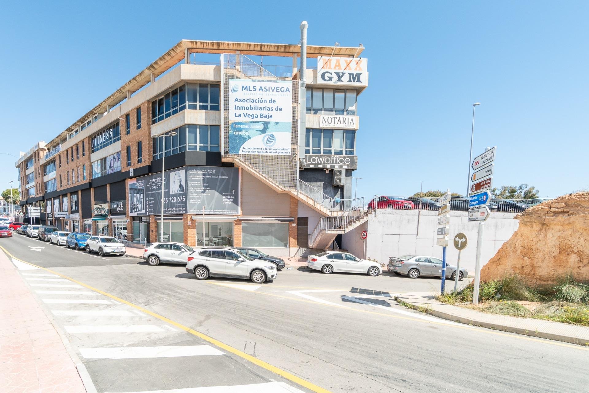 Alquiler a largo plazo - Comercial - Orihuela Costa - Playa Flamenca