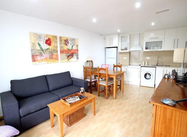 Apartamento / Piso - Reventa - Los Palacios - Los Palacios
