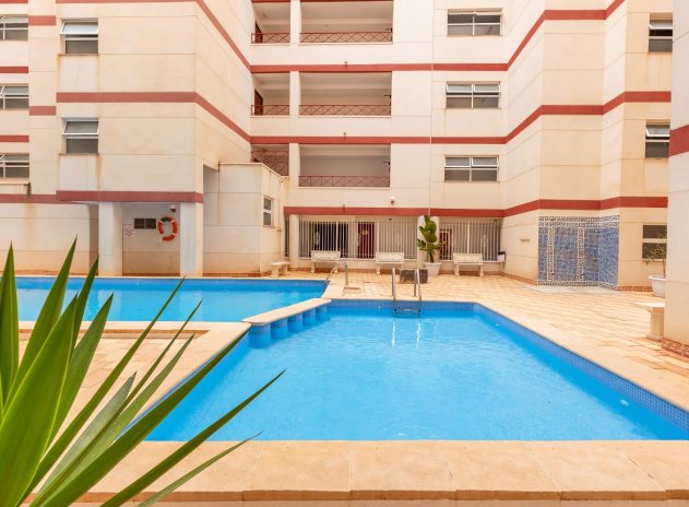 Apartamento / piso - Reventa - Torrevieja - Center