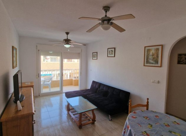 Apartamento / piso - Reventa - Torrevieja - Estacion de autobuses