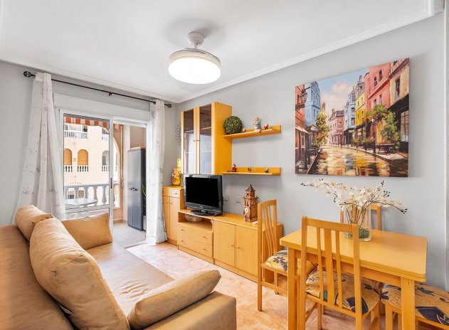 Apartamento / Piso - Reventa - Torrevieja - Habaneras