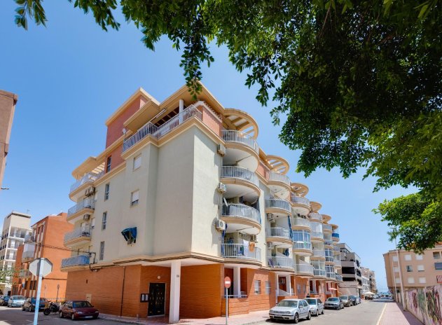 Apartamento / Piso - Reventa - Torrevieja - La Mata