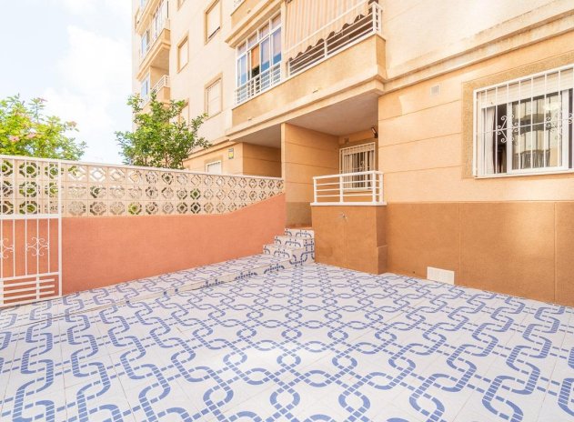 Apartamento / piso - Reventa - Torrevieja - Nueva Torrevieja