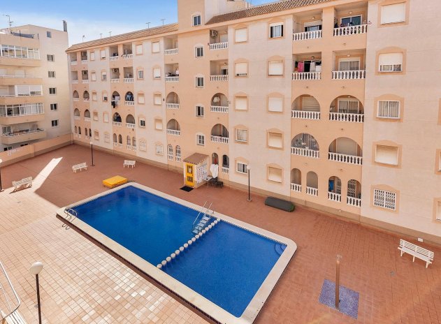 Apartamento / Piso - Reventa - Torrevieja - Playa del Cura