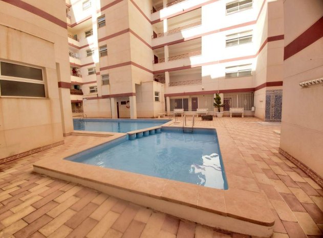 Apartamento / piso - Reventa - Torrevieja - Torrevieja