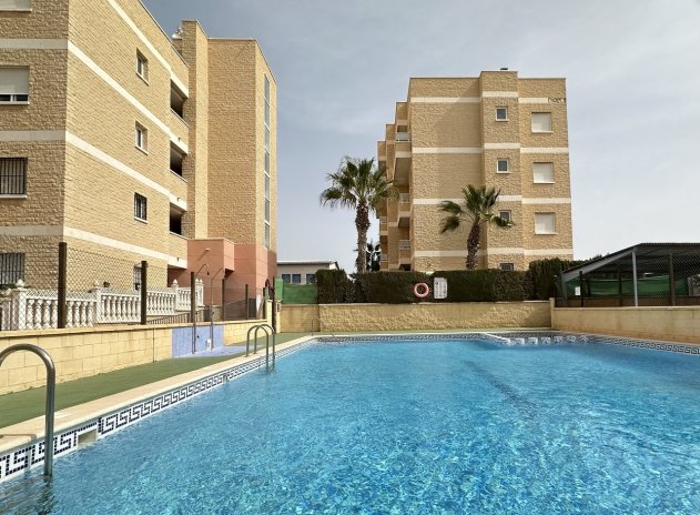 Apartamento / piso - Reventa - Torrevieja - Torrevieja