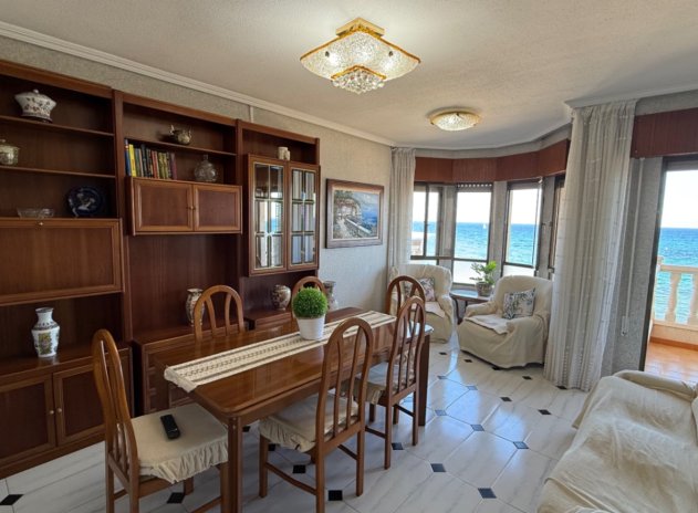 Apartamento / Piso - Reventa - Torrevieja - Torrevieja