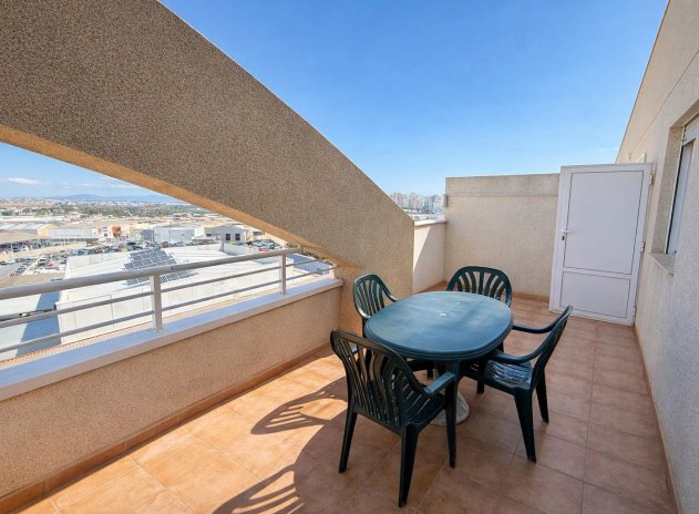 Apartamento / Piso - Reventa - Torrevieja - Torrevieja