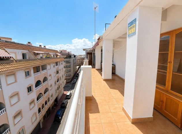 Apartamento / Piso - Reventa - Torrevieja - Torrevieja