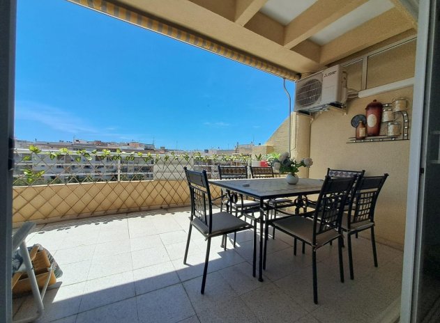 Apartamento / Piso - Reventa - Torrevieja - Torrevieja
