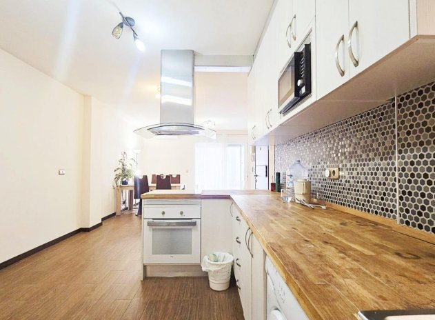 Apartamento / Piso - Reventa - Torrevieja - Torrevieja