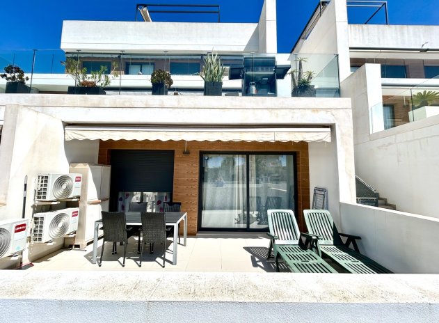 Apartamento / Piso - Reventa - Villamartin - Villamartín