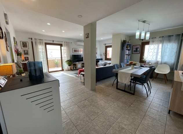 Apartment / Flat * - Resale - Almoradí - centro