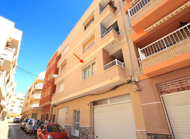 Apartment / Flat * - Resale - La Mata * - La Mata *