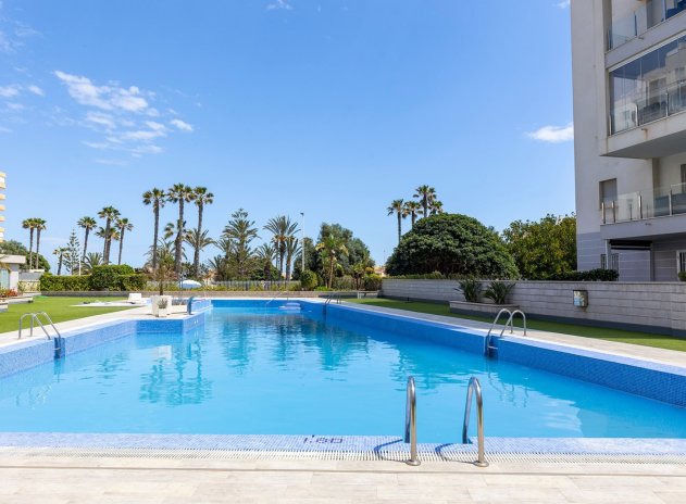 Apartment / Flat * - Resale - La Mata - Playa