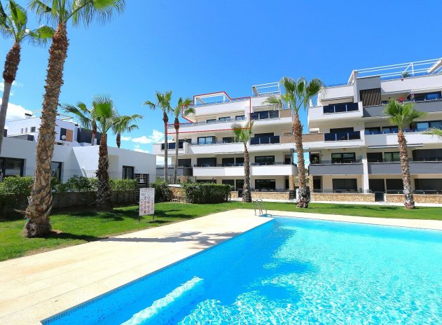 Apartment / Flat * - Resale - Los Altos * - Los Altos *