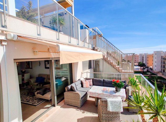 Apartment / flat - Resale - Orihuela Costa - Villamartín