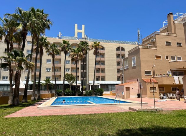 Apartment / flat - Resale - Punta Prima - Punta Prima Torrevieja