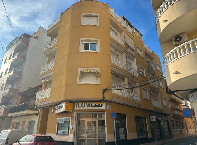 Apartment / flat - Resale - Torrevieja - Acequion