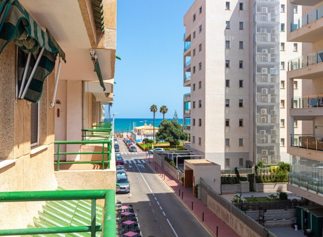 Apartment / Flat * - Resale - Torrevieja * - La Mata *