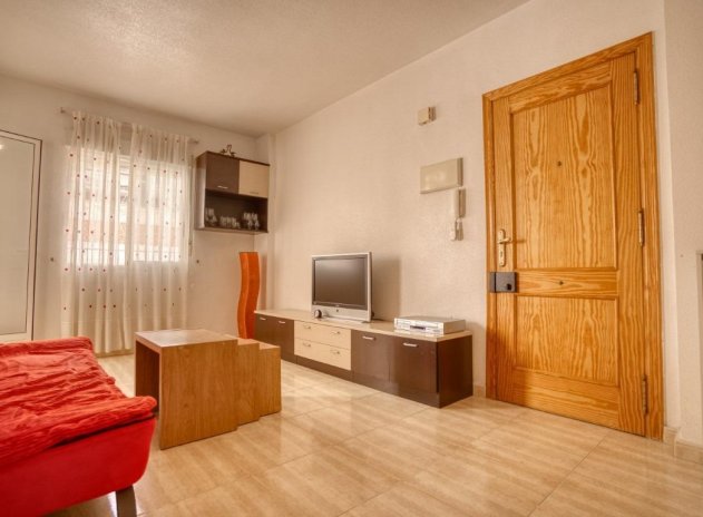 Apartment / flat - Resale - Torrevieja - Playa de los locos