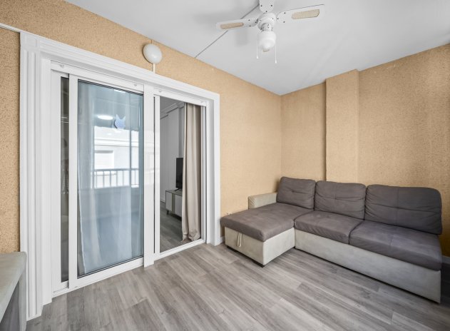 Apartment / Flat * - Resale - Torrevieja - Torrevieja *