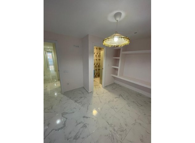 Apartment / Flat * - Resale - Torrevieja * - Torrevieja *