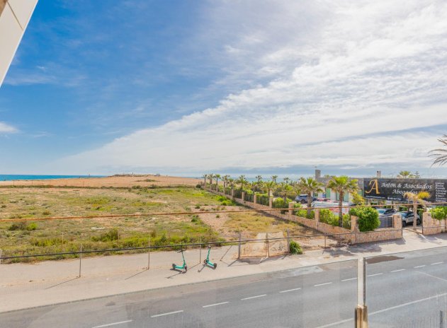 Apartment / Flat * - Resale - Torrevieja * - Torrevieja *