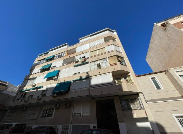 Apartment / Flat * - Resale - Torrevieja * - Torrevieja *