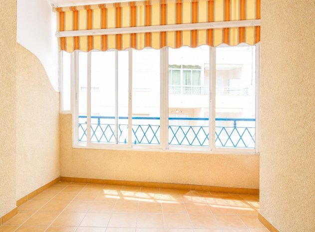 Apartment / Flat * - Resale - Torrevieja * - Torrevieja *