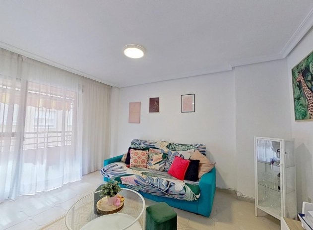 Apartment / Flat * - Resale - Torrevieja * - Torrevieja *