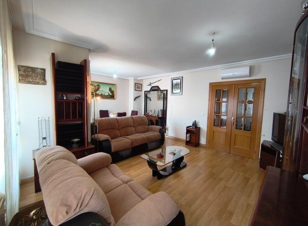 Apartment / Flat * - Resale - Torrevieja * - Torrevieja *