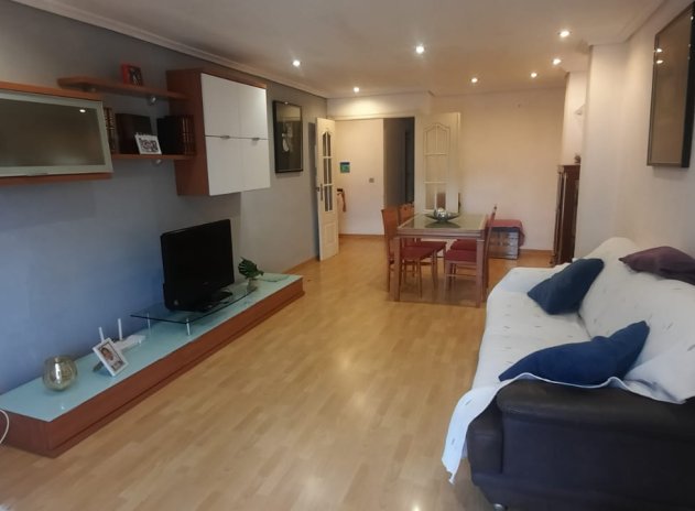 Appartement / flat - Herverkoop - Torrevieja - Center