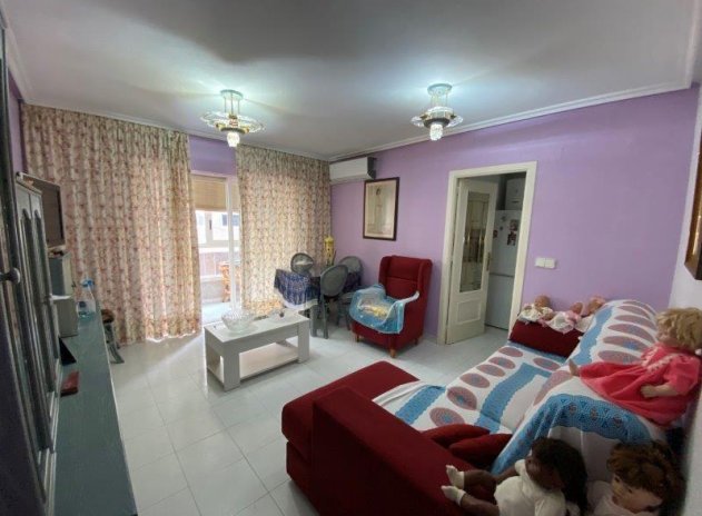 Appartement / flat - Herverkoop - Torrevieja - Estacion de autobuses