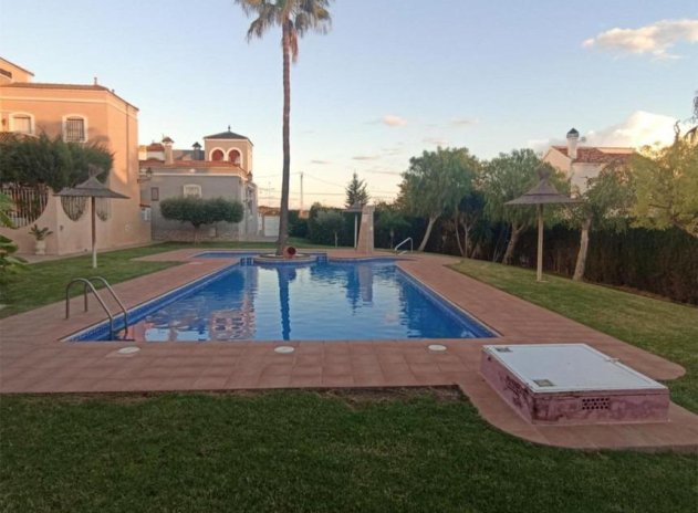 Appartement / flat - Herverkoop - Torrevieja - Las calas