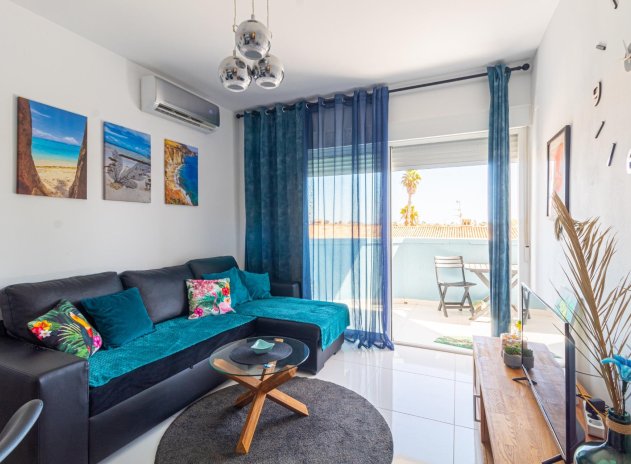 Appartement - Herverkoop - Orihuela Costa - La Regia