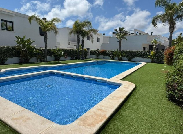 Appartement - Herverkoop - Orihuela Costa - Lomas de Cabo Roig