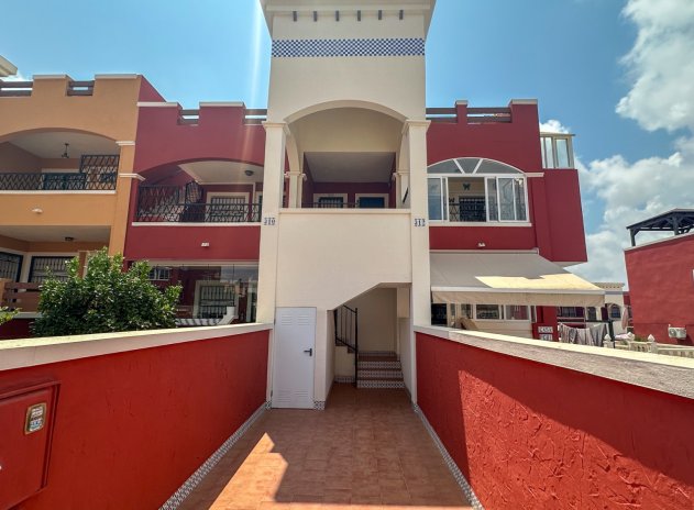 Appartement - Herverkoop - Orihuela Costa - Punta Prima