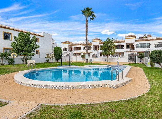 Appartement - Herverkoop - Orihuela - Entre Naranjos