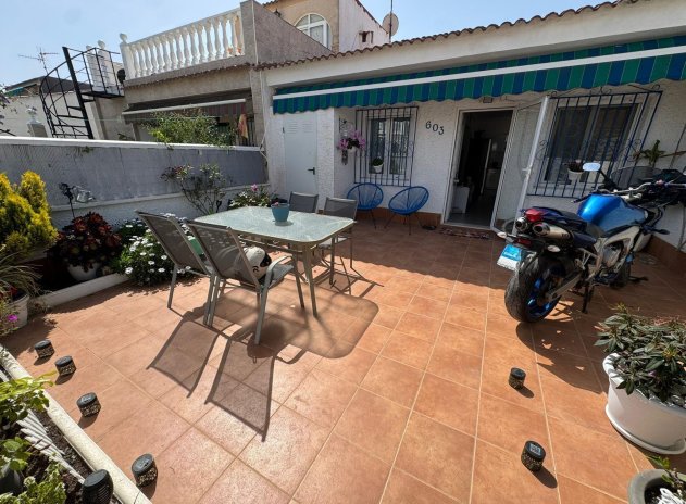 Appartement - Herverkoop - Torrevieja - La Siesta