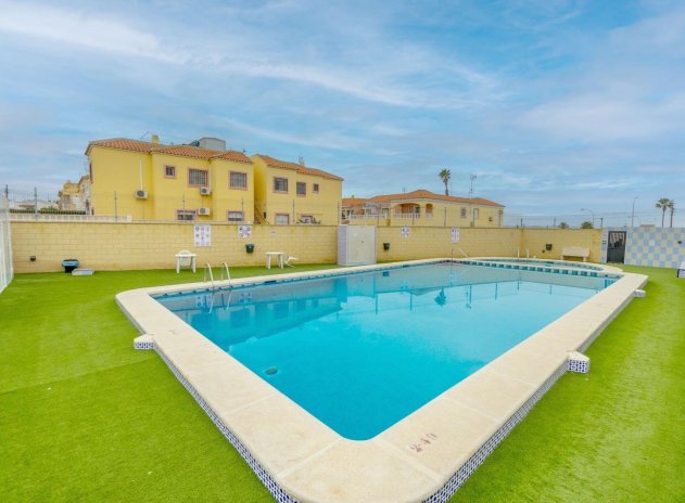 Appartement - Herverkoop - Torrevieja - La Siesta