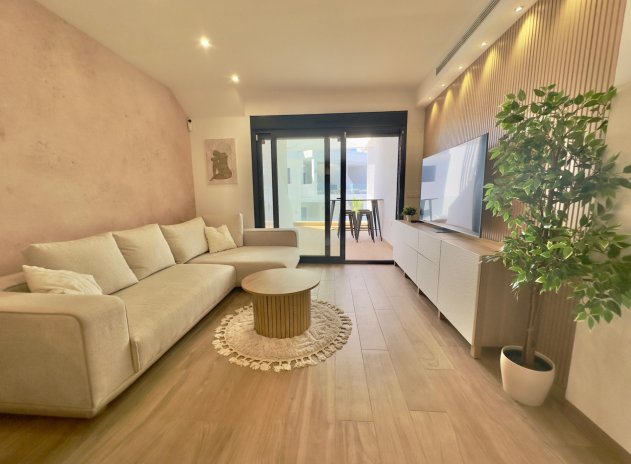 Appartement - Herverkoop - Torrevieja - Los Balcones