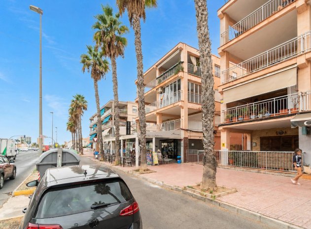 Appartement - Herverkoop - Torrevieja - Playa de los Naufragos