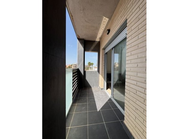 Appartement - Herverkoop - Torrevieja - Puerto