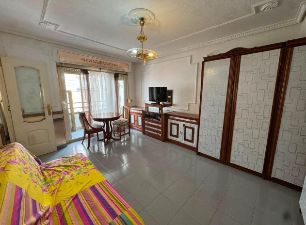 Appartement - Herverkoop - Torrevieja - Torrevieja
