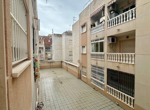 Appartement - Herverkoop - Torrevieja - Torrevieja