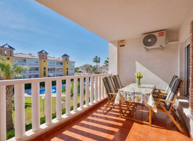 Appartement - Herverkoop - Villamartin - Pinada Golf 1