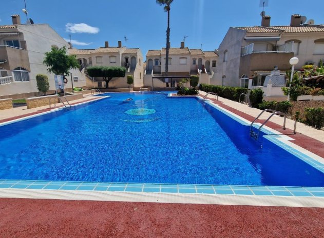 Bungalow - Herverkoop - Torrevieja - Aguas Nuevas