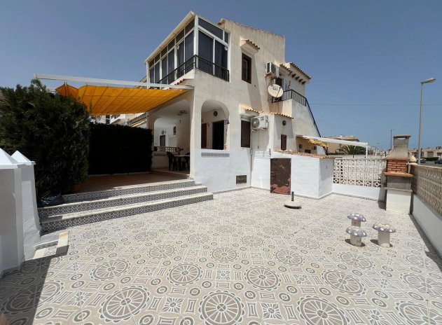 Bungalow - Resale - Torrevieja - Aguas Nuevas